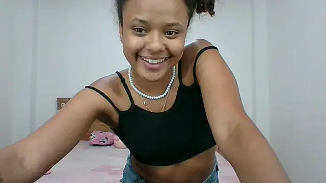Snapshot of Eylend_Lisboa chatting on 03/20/25, 04:07 Eylend Lisboa online show from 03/20/25, 04:07