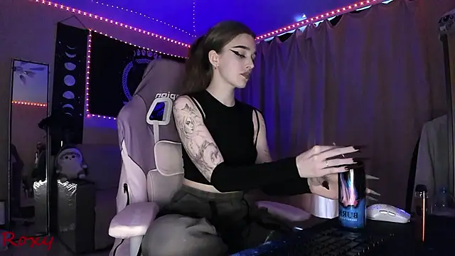 Snapshot of wet_dream_ chatting on 02/09/26, 08:18 wet dream online show from 02/09/26, 08:18