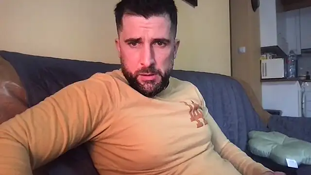 Snapshot of alex877x chatting on 02/01/26, 11:09 alex877x online show from 02/01/26, 11:09