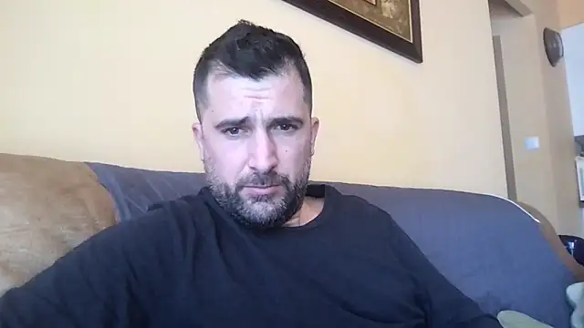 Snapshot of alex877x chatting on 03/13/26, 10:33 alex877x online show from 03/13/26, 10:33