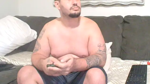 Badcuzwefun187 online show from 04/21/26, 06:44
