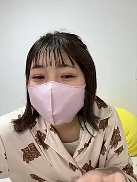 Snapshot of SUZU_ chatting on 03/09/25, 12:42 SUZU online show from 03/09/25, 12:42