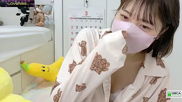 Snapshot of SUZU_ chatting on 03/15/25, 10:24 SUZU online show from 03/15/25, 10:24