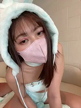 SUZU  online show from 06/11/26, 01:05
