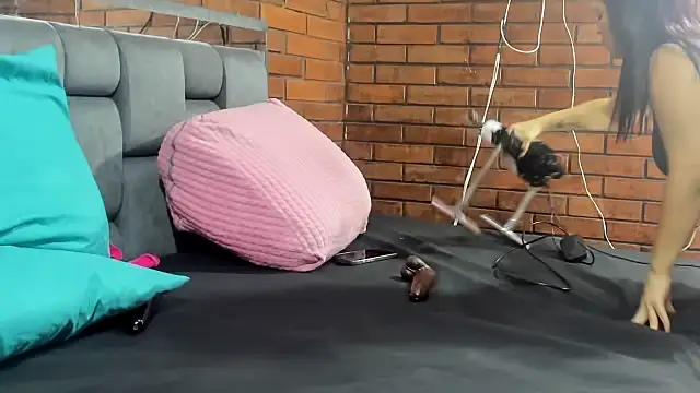 Couple Gold69 online show from 10/23/25, 09:08