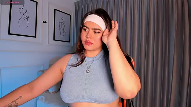 veronica185 online show from 11/15/25, 03:15