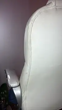 NiickyJones online show from 05/03/26, 05:46