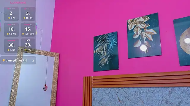 littlee emilyy  online show from 04/30/26, 12:55