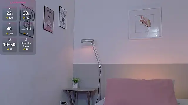 littlee emilyy  online show from 06/20/26, 06:11