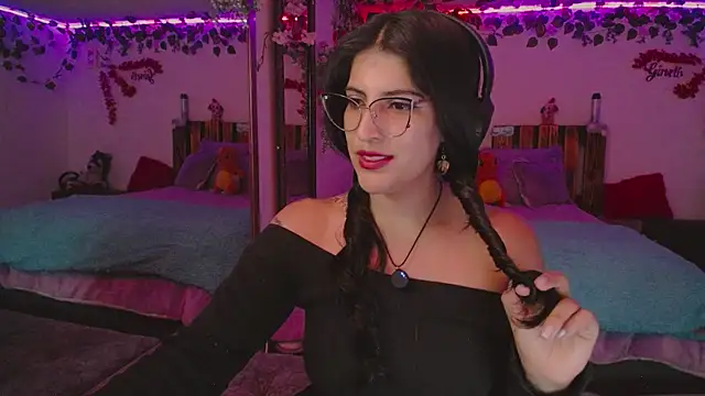 azahar  ziiz online show from 11/18/25, 01:22