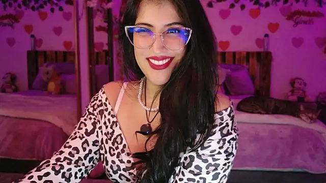 Snapshot of azahar__ziiz chatting on 04/14/26, 01:11 azahar ziiz online show from 04/14/26, 01:11