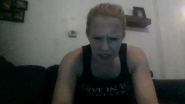 Snapshot of lisamatty4601 chatting on 09/20/25, 10:11 lisamatty4601 online show from 09/20/25, 10:11