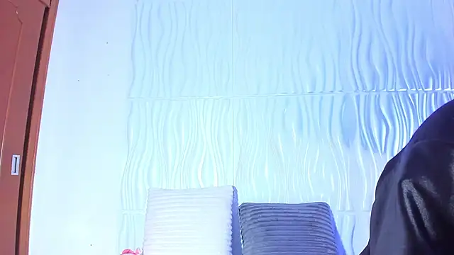 Snapshot of Abby__colins chatting on 03/14/26, 06:57 Abby colins online show from 03/14/26, 06:57