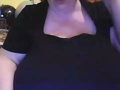 Snapshot of Nataliesbestjuggs chatting on 05/28/26, 08:28 Nataliesbestjuggs online show from 05/28/26, 08:28