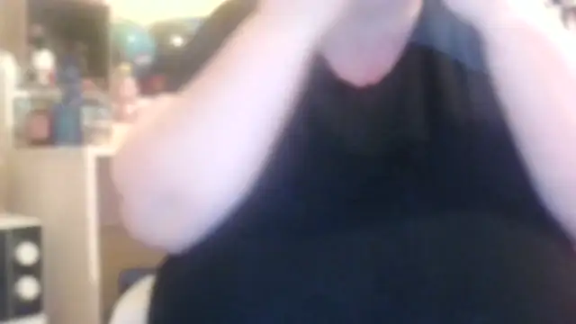 Nataliesbestjuggs online show from 08/08/26, 09:39