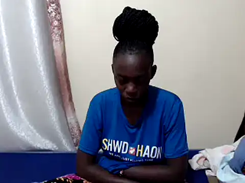 Snapshot of lizbela1 chatting on 03/18/25, 11:08 lizbela1 online show from 03/18/25, 11:08