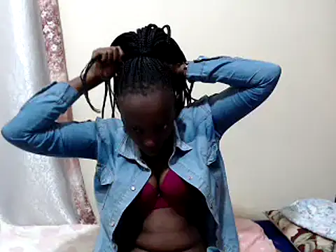 Snapshot of lizbela1 chatting on 03/20/25, 05:35 lizbela1 online show from 03/20/25, 05:35