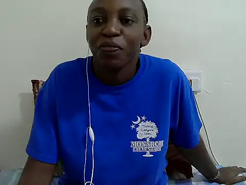 Snapshot of lizbela1 chatting on 10/01/25, 05:35 lizbela1 online show from 10/01/25, 05:35