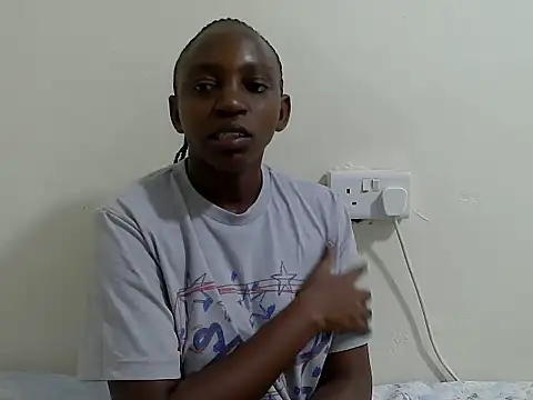 lizbela1 online show from 11/10/25, 07:02