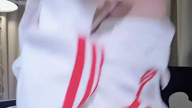 Snapshot of lvy-w chatting on 03/05/25, 07:49 lvy-w online show from 03/05/25, 07:49