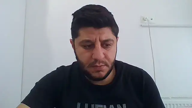 Snapshot of erkekkkadam chatting on 01/25/25, 05:51 erkekkkadam online show from 01/25/25, 05:51