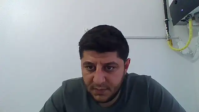 Snapshot of erkekkkadam chatting on 03/17/25, 03:07 erkekkkadam online show from 03/17/25, 03:07