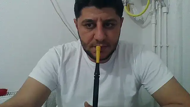 Snapshot of erkekkkadam chatting on 03/22/25, 04:58 erkekkkadam online show from 03/22/25, 04:58