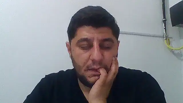 Snapshot of erkekkkadam chatting on 10/11/25, 11:58 erkekkkadam online show from 10/11/25, 11:58