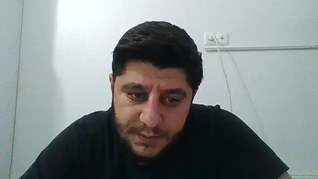 Snapshot of erkekkkadam chatting on 11/07/25, 11:27 erkekkkadam online show from 11/07/25, 11:27