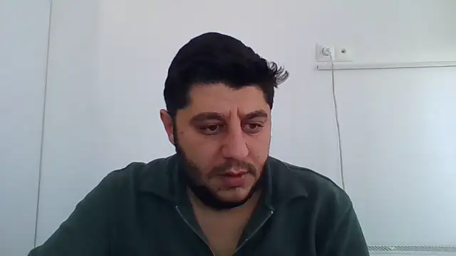 Snapshot of erkekkkadam chatting on 01/10/26, 06:04 erkekkkadam online show from 01/10/26, 06:04