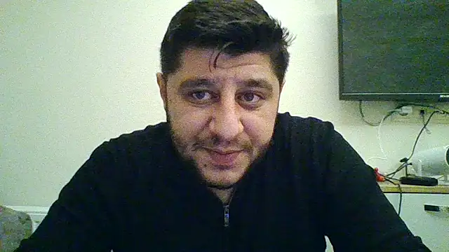 Snapshot of erkekkkadam chatting on 02/13/26, 03:19 erkekkkadam online show from 02/13/26, 03:19