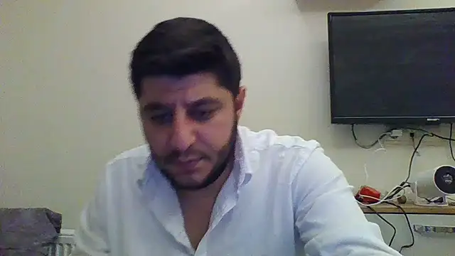 Snapshot of erkekkkadam chatting on 02/15/26, 04:14 erkekkkadam online show from 02/15/26, 04:14