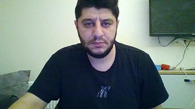 Snapshot of erkekkkadam chatting on 02/21/26, 01:39 erkekkkadam online show from 02/21/26, 01:39