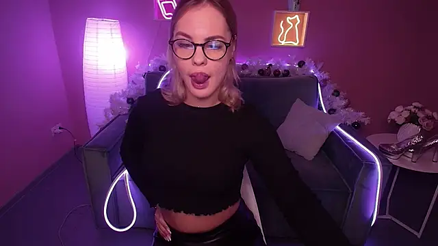 RikaRaily online show from 01/17/25, 08:02