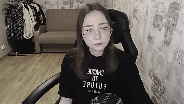 Snapshot of AmeliaKamishiro chatting on 01/14/25, 02:53 AmeliaKamishiro online show from 01/14/25, 02:53