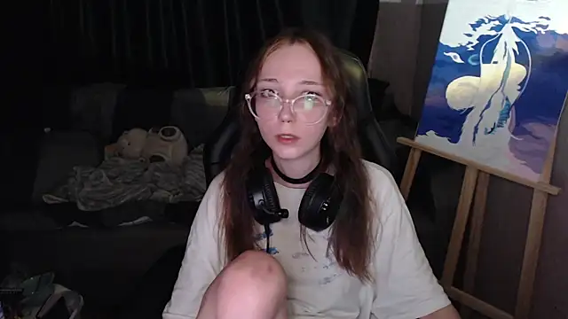 Snapshot of AmeliaKamishiro chatting on 10/05/25, 10:18 AmeliaKamishiro online show from 10/05/25, 10:18