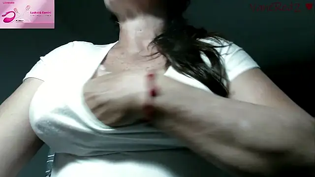 Snapshot of vanered2 chatting on 07/23/26, 01:41 vanered2 online show from 07/23/26, 01:41