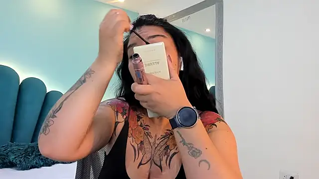 sharlott18 online show from 02/10/26, 12:42