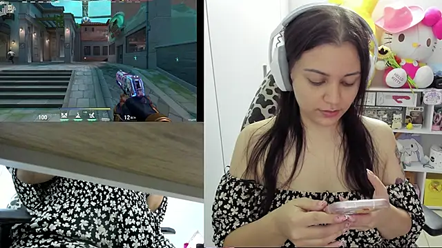 Snapshot of cinna_monroll chatting on 12/19/24, 09:49 cinna monroll online show from 12/19/24, 09:49