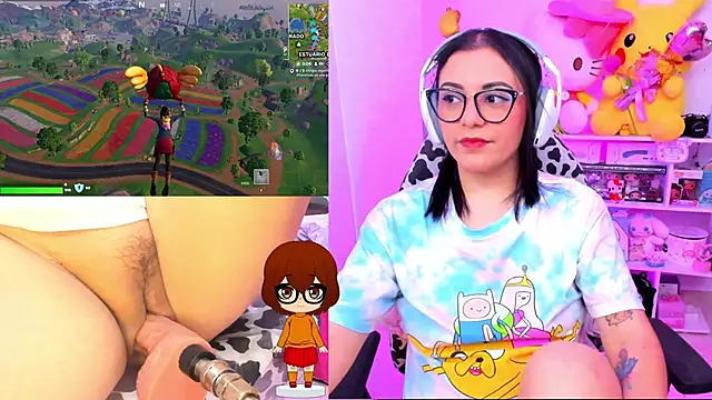 Snapshot of cinna_monroll chatting on 02/10/25, 04:47 cinna monroll online show from 02/10/25, 04:47