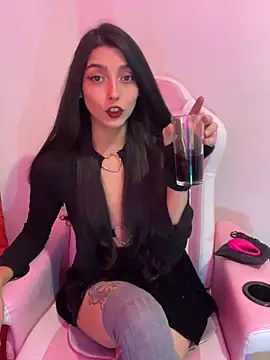 Felicia smok3 online show from 06/05/26, 05:25