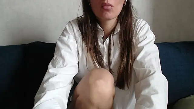 Snapshot of Jennna_Maya chatting on 10/08/25, 07:17 Jennna Maya online show from 10/08/25, 07:17