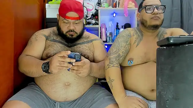 Latino bigcock online show from 02/14/25, 05:51