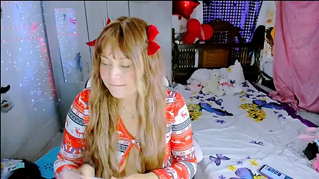 Snapshot of SofiaOlivares chatting on 12/03/25, 11:30 SofiaOlivares online show from 12/03/25, 11:30