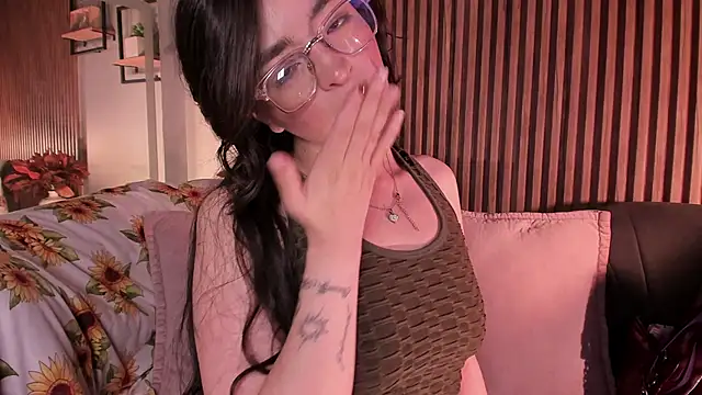 Eva Macalliter online show from 06/14/26, 03:08