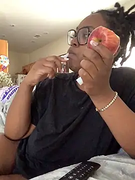 SweetHoneyBunz online show from 11/27/25, 07:38