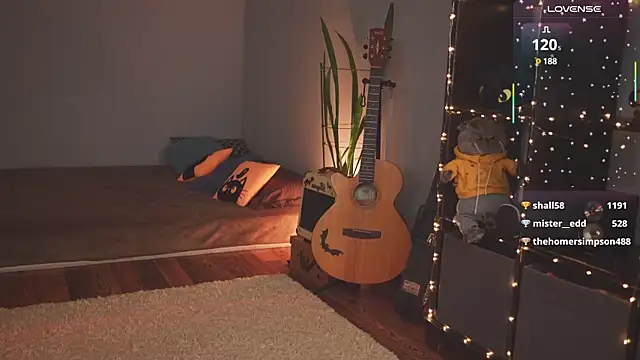 Snapshot of bananya_kitty chatting on 03/05/25, 09:59 bananya kitty online show from 03/05/25, 09:59