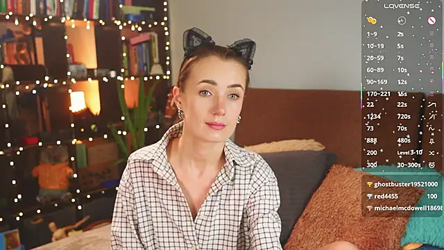 Snapshot of bananya_kitty chatting on 12/04/25, 02:10 bananya kitty online show from 12/04/25, 02:10