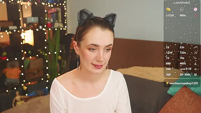Snapshot of bananya_kitty chatting on 03/01/26, 08:44 bananya kitty online show from 03/01/26, 08:44