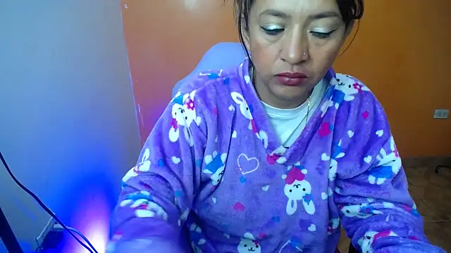 daleska ayala 1 online show from 01/15/25, 01:52